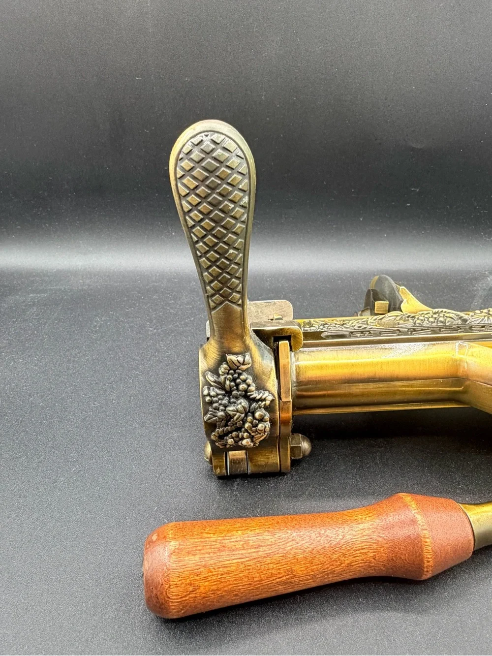 Vintage 1980's Rogar Estate Bronze-Finish Table Clamp Wine Bottle Opener
